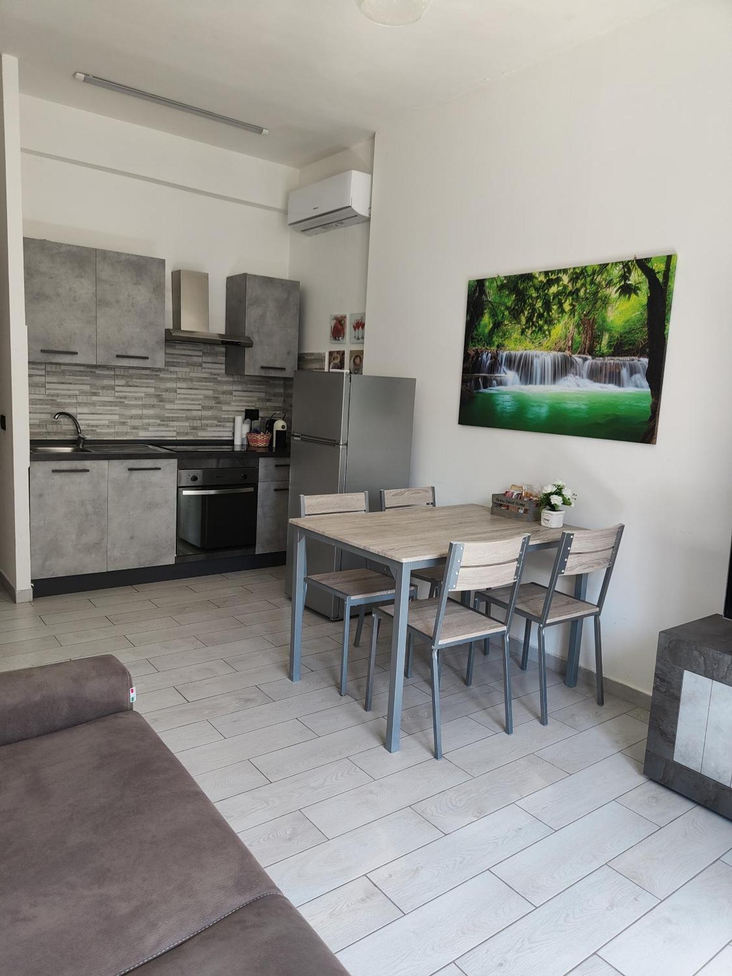 Casa Trezza Διαμέρισμα Λατίνα Εξωτερικό φωτογραφία